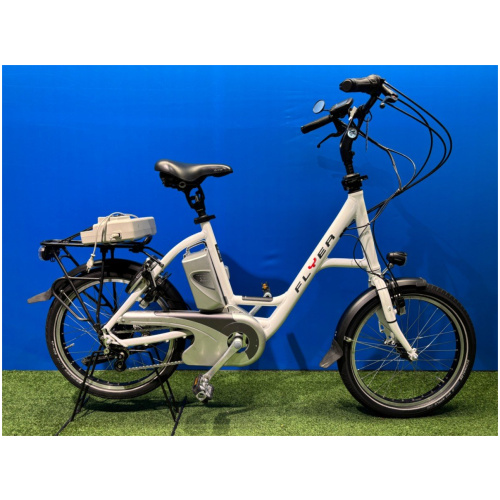 Flyer Isy Afleverklaar Wit Dames 2017