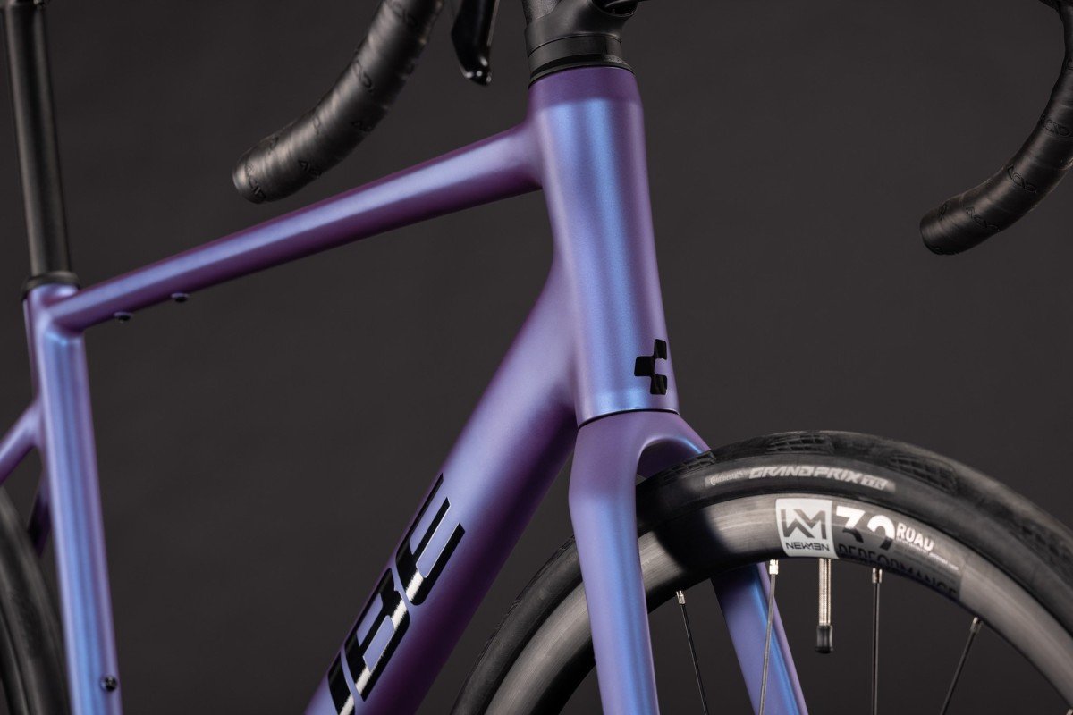 Cube ATTAIN SLX Blueiris/Black 2027