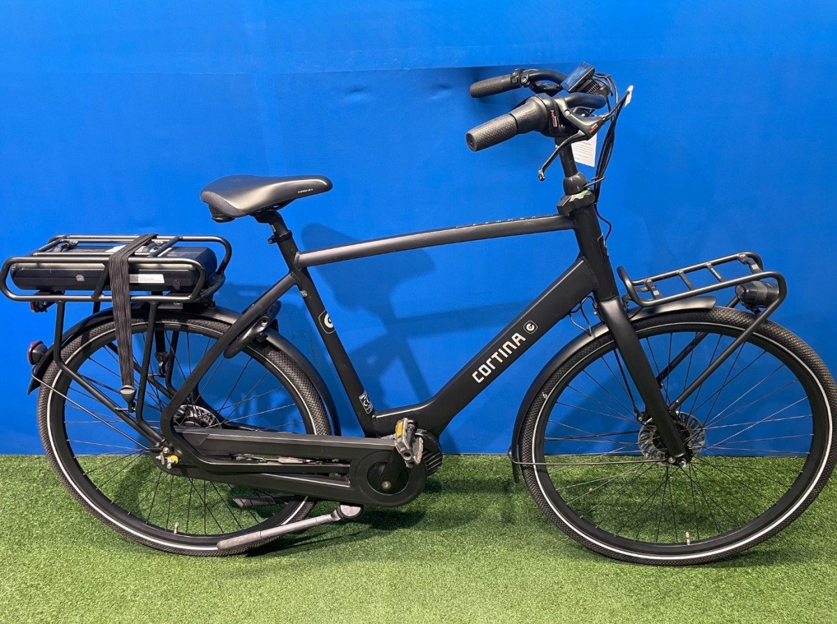 Cortina E-Common 450Wh Jet Black Matt Heren 2020